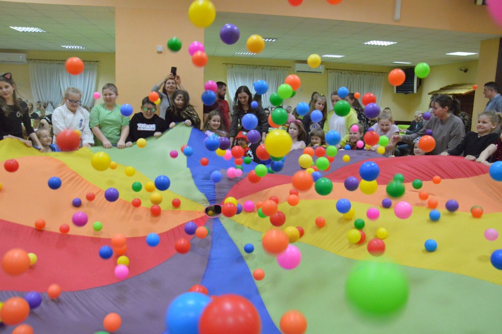 Zabawa i nagrody czyli bal karnawałowy dla dzieci...