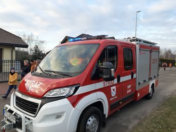 Zimowy spacer i ognisko w �ukach