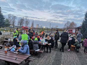 Zimowy spacer i ognisko w �ukach