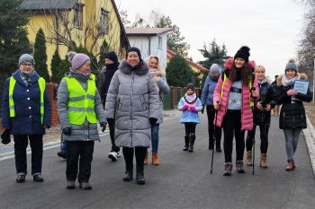 Zimowy spacer i ognisko w �ukach