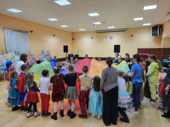 Zabawa i nagrody czyli bal karnawa�owy dla dzieci...