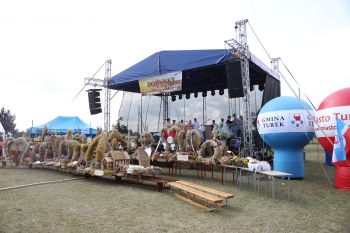 Do�ynki Gminno-Miejsko-Parafialne w Kowalach...