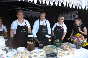 Do�ynki Gminno-Miejsko-Parafialne w Kowalach...