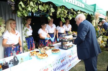 Do�ynki Gminno-Miejsko-Parafialne w Kowalach...