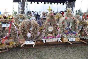 Do�ynki Gminno-Miejsko-Parafialne w Kowalach...