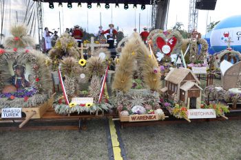 Do�ynki Gminno-Miejsko-Parafialne w Kowalach...