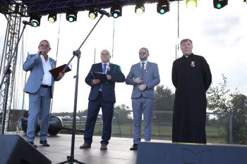 Do�ynki Gminno-Miejsko-Parafialne w Kowalach...