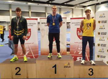 Zawodnicy UKS Sprinter S�odk�w na Halowych Mistrzostwach...